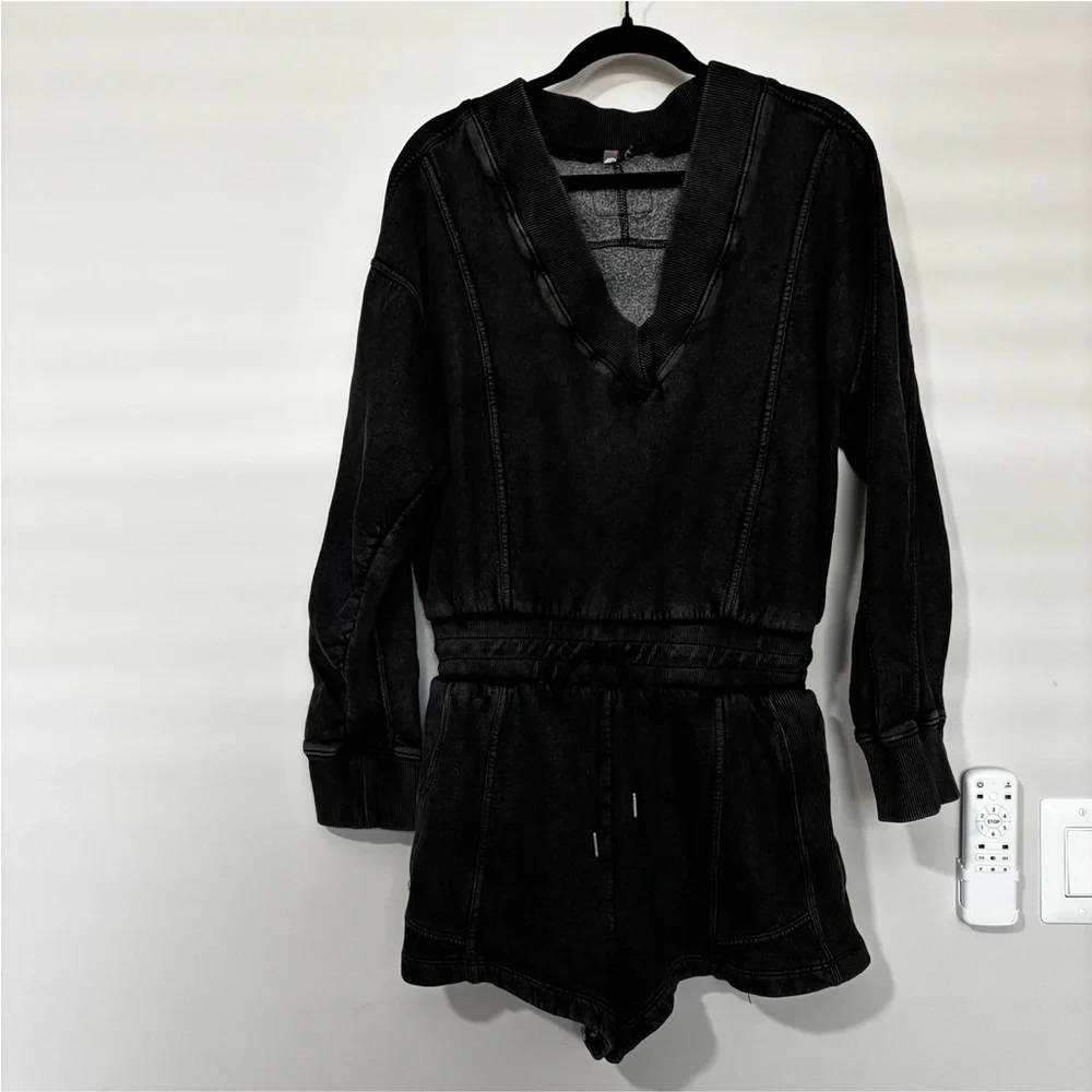 FREE PEOPLE MOVEMENT Intercept Romper Size L Black Charcoal